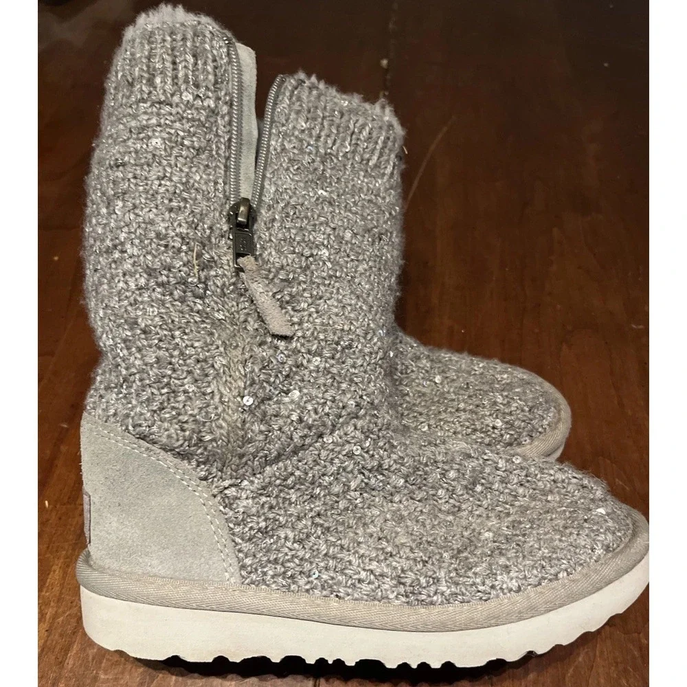 UGG Treadlite Silver Gray Sequin Knit Mid Calf Sweater Boots Shoes Kids Size 12